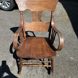 Antique rocking Chair