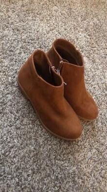 Cat & jack boots