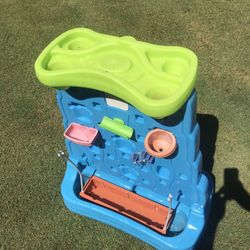 Step2 Kids Water Table Waterfall