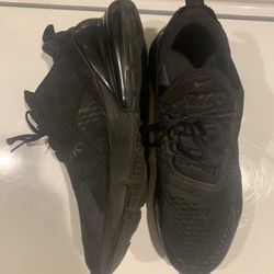 Nike Air Max 270