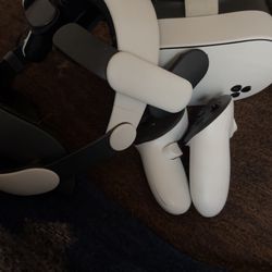 Oculus meta quest 3s with battery