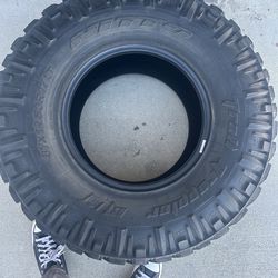 37x12.50R17 Nitto Trail Grappler Tire