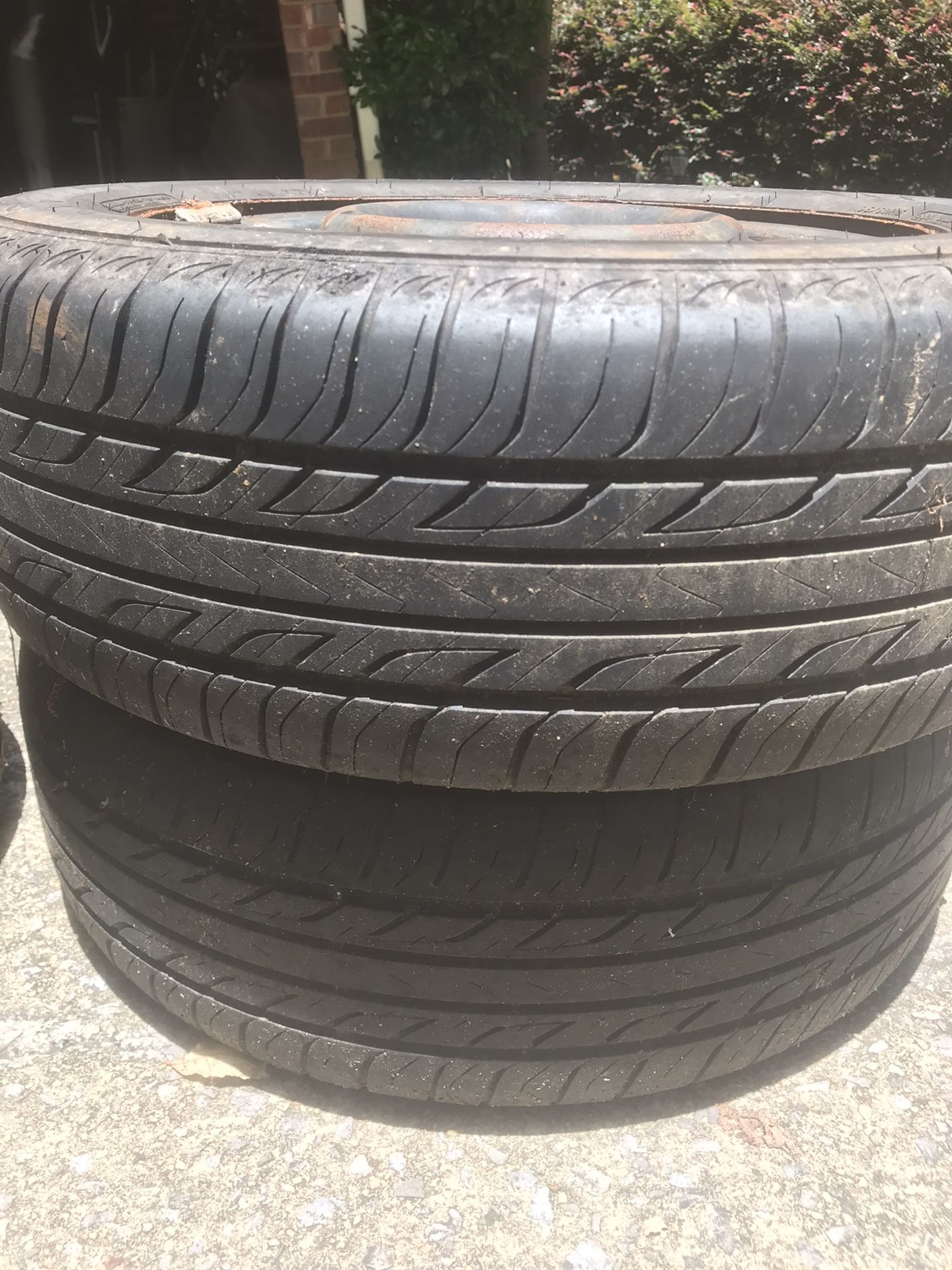 1x Used Mastercraft MC 440 195/60R15  Tire Wheel