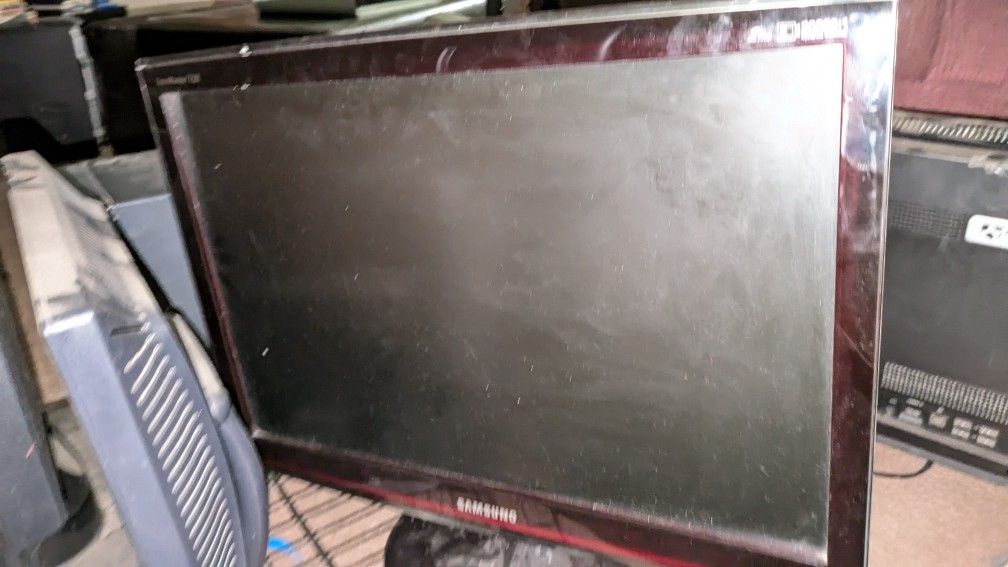 Monitors Both Work Just Fine Good Screen Quality 