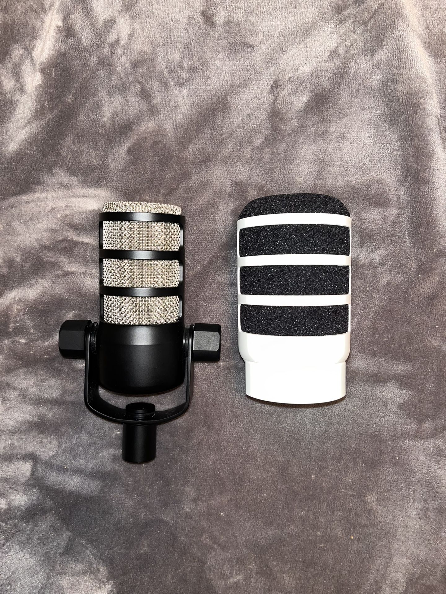 Rode Podmic Like New!!