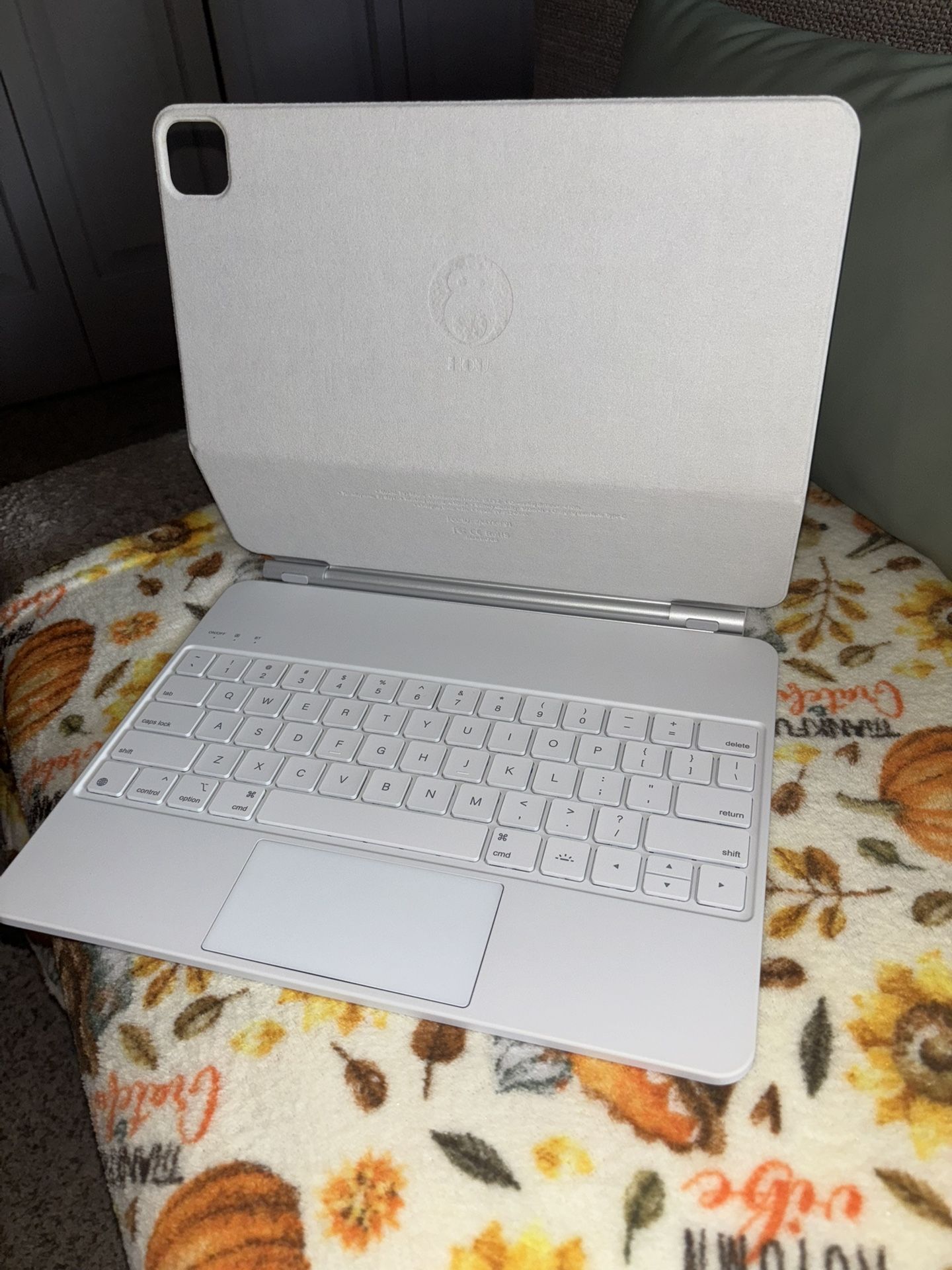 iPad 6th Generation Magic Keyboard