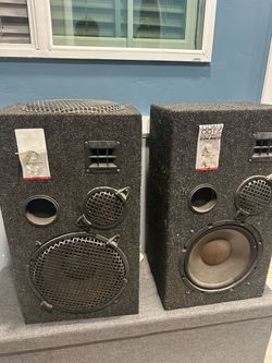 8812 Linear Phase Studio Monitor speakers