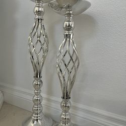 Decorative Iron Twisted Curb Candle  Holders