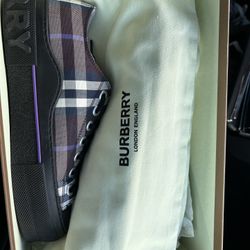 Burberry Shoes 