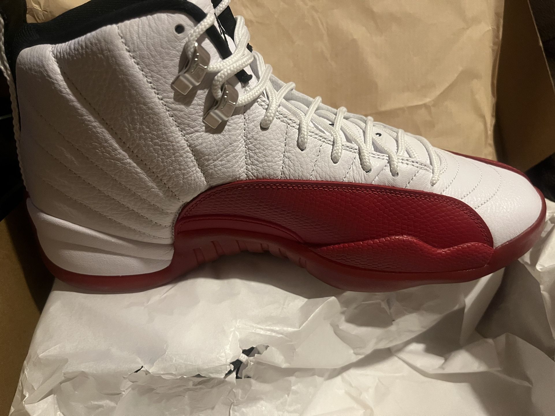 JORDAN 12s  