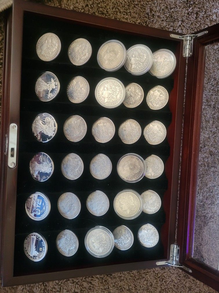 26 Silver US $1 Morgan Coins + Extras In Collectors Box