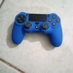 PS4 Controller