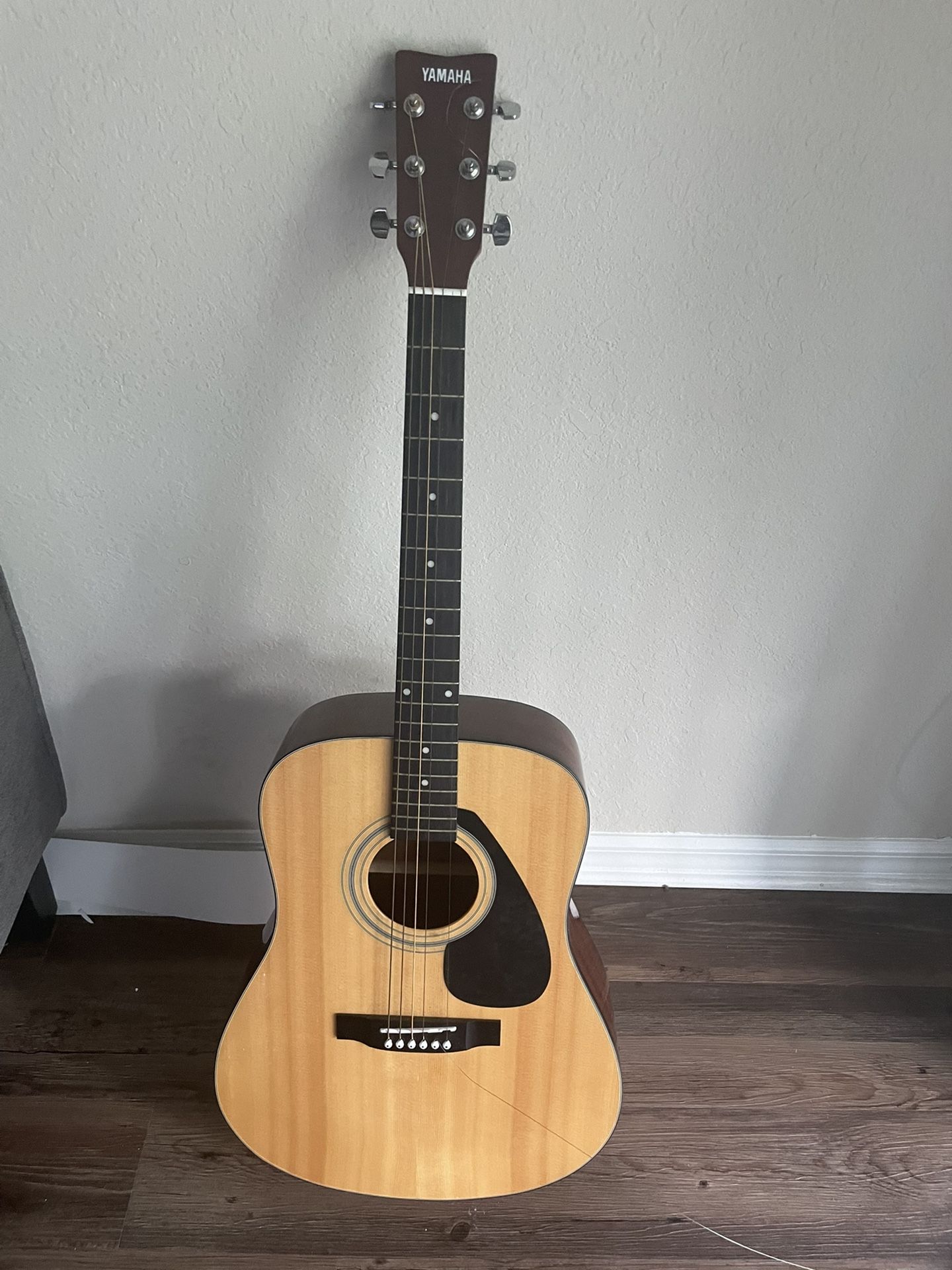 Yamaha FD01S Solid Top Acoustic Guitar