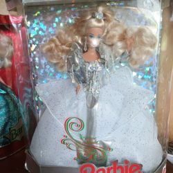 1992  Happy Holidays Barbie 