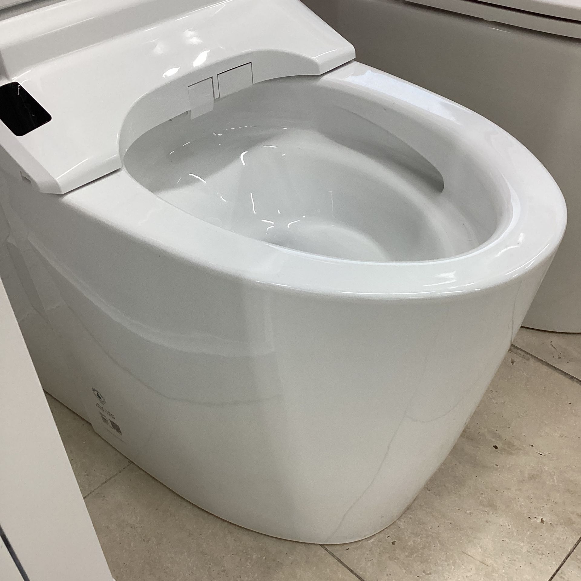 ToTo G450 Smart Toilet Available Today On Sale Fully Automatic Tons Of Features Fully Skirted Standard Installation