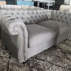 Chesterfield Loveseat