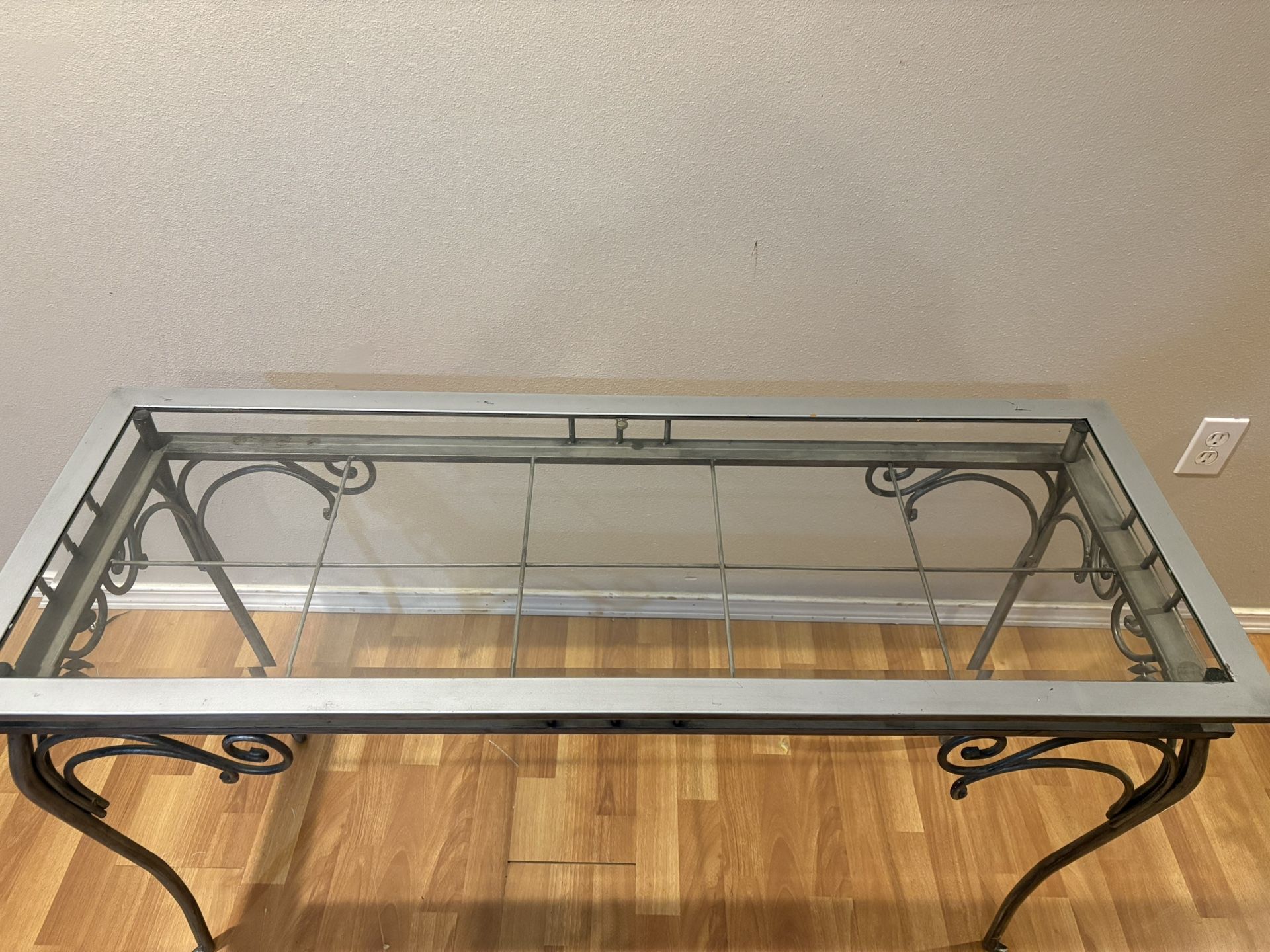 Glass table 