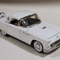 Motor Max “American Graffiti” 1956 Thunderbird Model