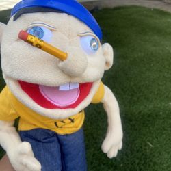 Jeffry Puppet Doll 