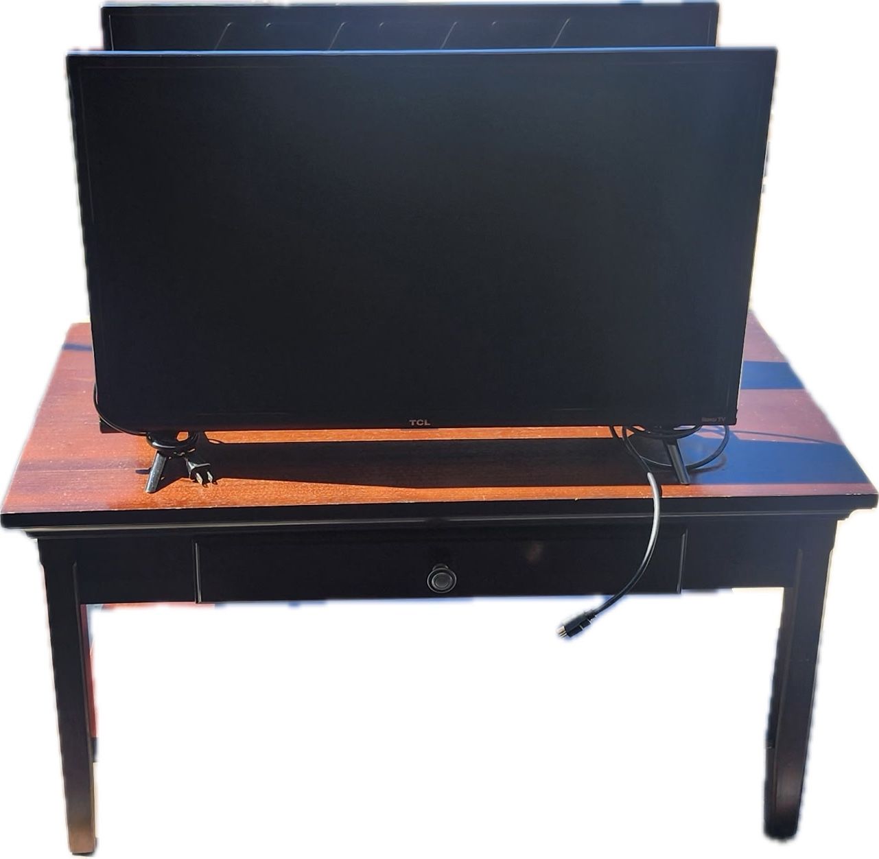 Two 32 Inch Smart Tvs