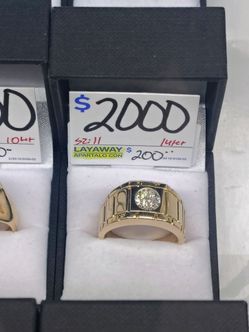 $2000 14k Diamond Ring