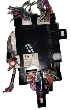 Mazda CX-9 CX9 BCM Body Control Module BCU OEM TD11 67  for 2007-2009 vehicles 560D