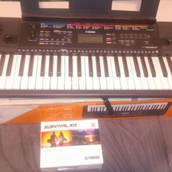 Yamaha Keyboard 