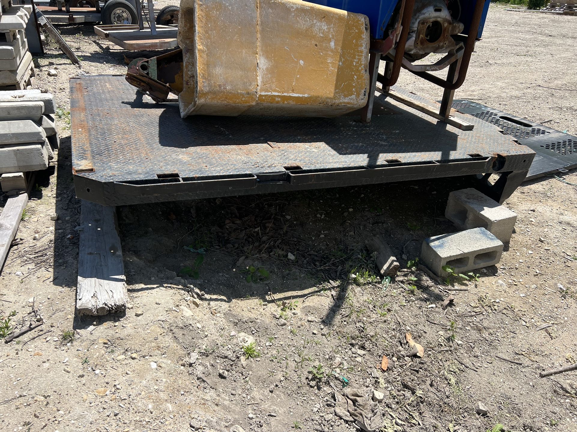 Flat Bed