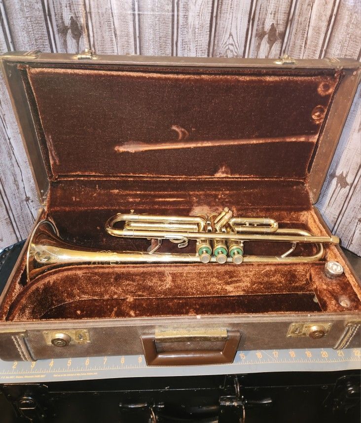 Vintage Olds Ambassador Trumpet (As Is, See Pics)