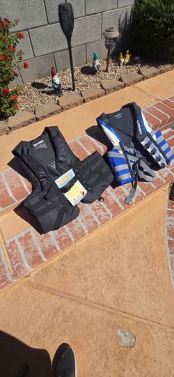 Adult LifeJackets