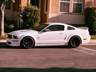 2005 Ford Mustang