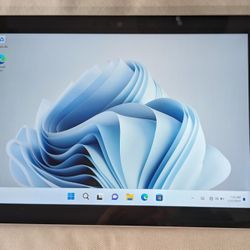 VERY NICE MICROSOFT SURFACE GO  WINDOWS 11 TABLET  10.5" 128GB STORAGE 4GB RAM
