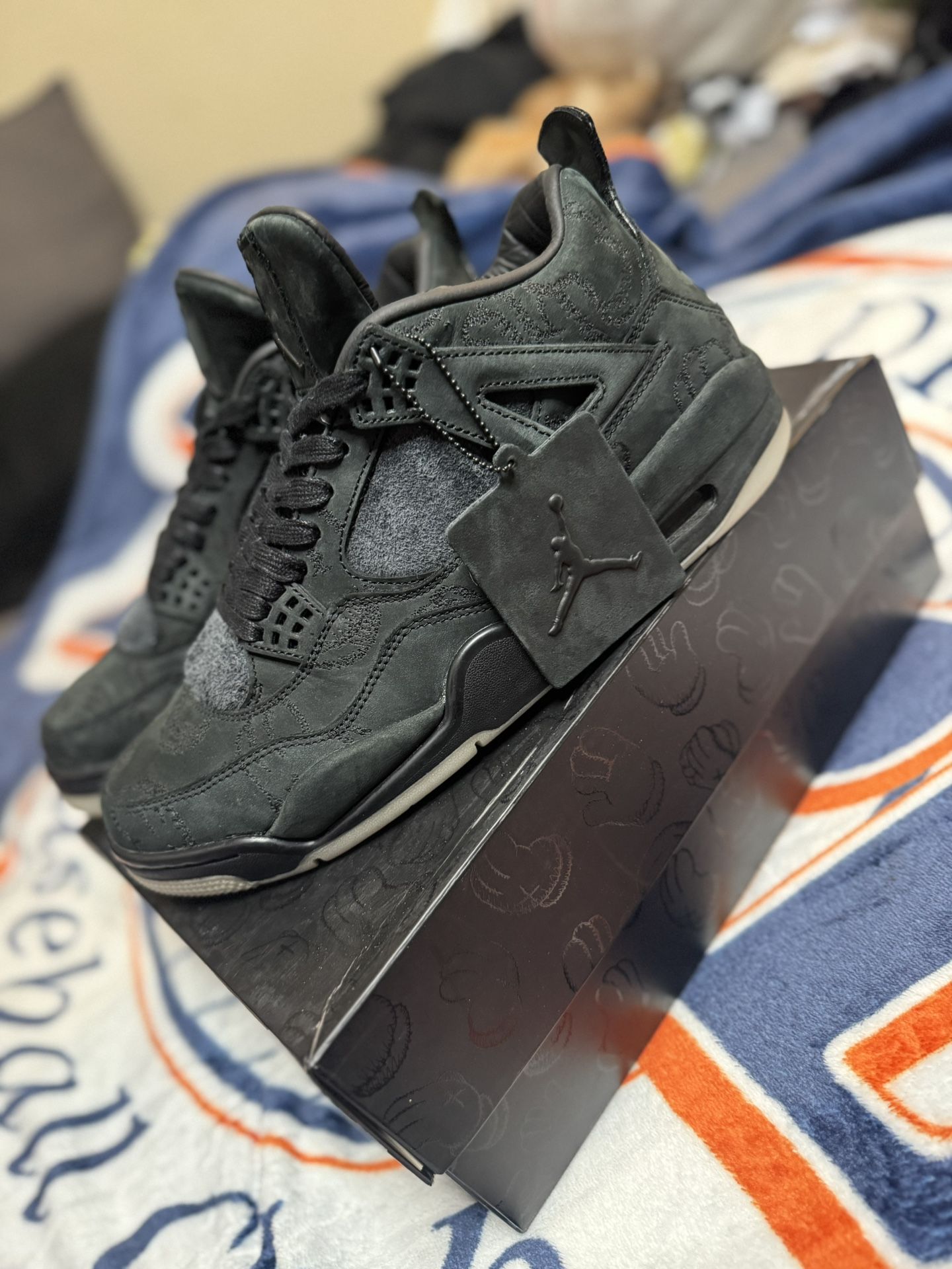 Jordan 4 KAWS Black