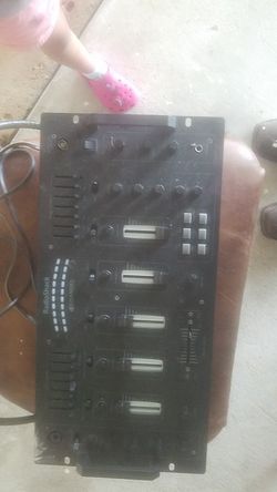 dj mixer