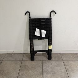 Heavy Duty Metallic Premium Telescopic Model Expandable Ladder - 14.5 Feet - New L146