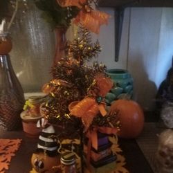 Halloween Tree And Reef