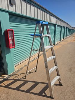 6ft ladder (eastside)