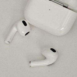 Apple Earbuds