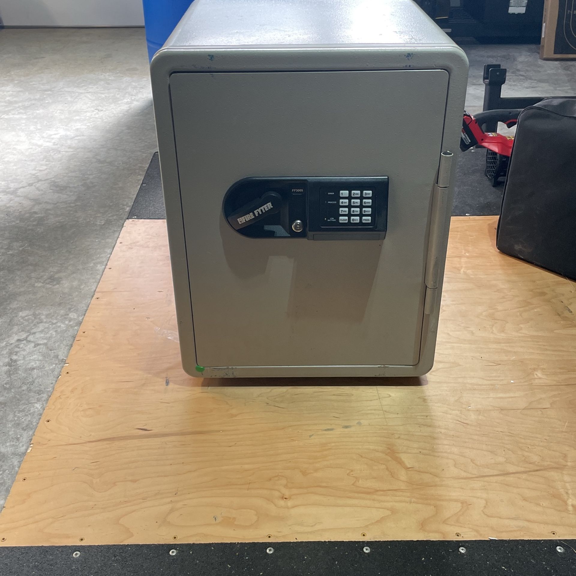 Fire Fitter Safe
