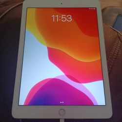 Apple iPad Air 2 - A1566 - 128GB -White - WiFi iOS 15.8.4 