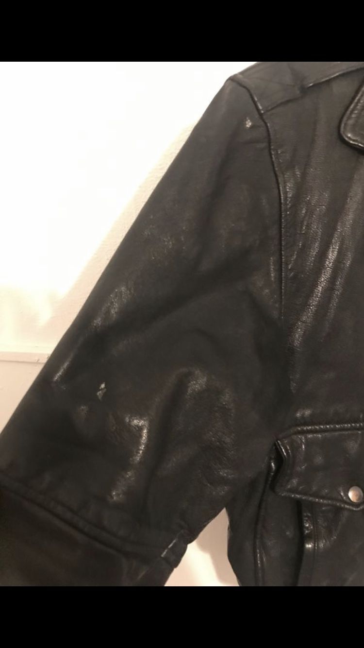 Vintage men’s leather jacket size large