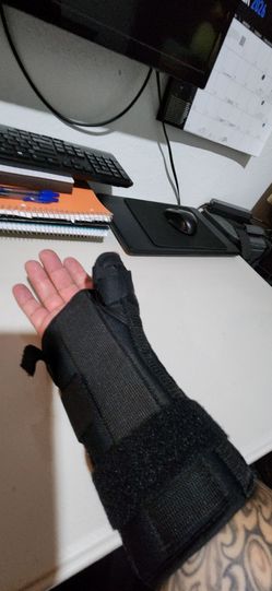 Velcro wrist support
