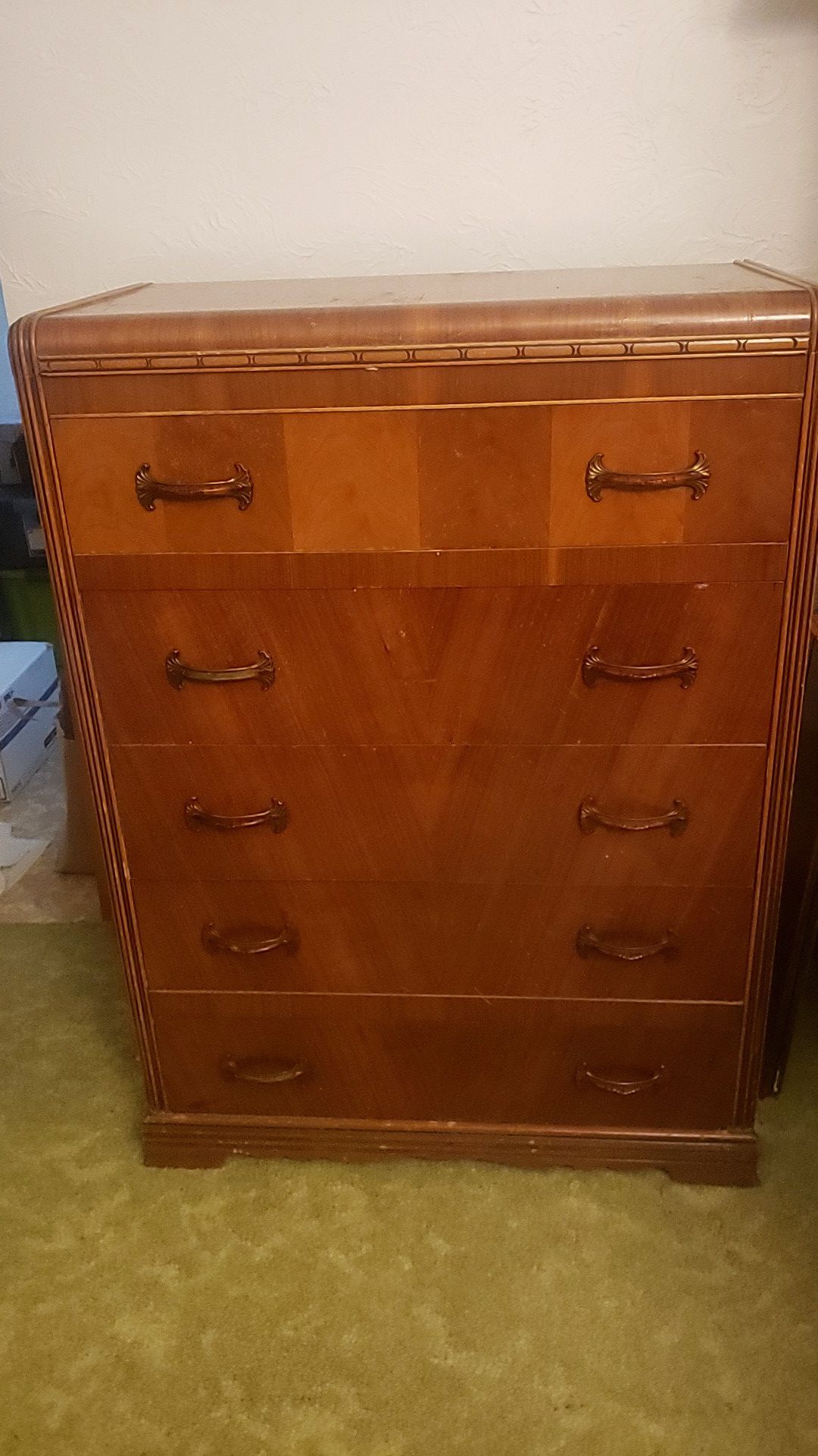 5 drawer antique dresser