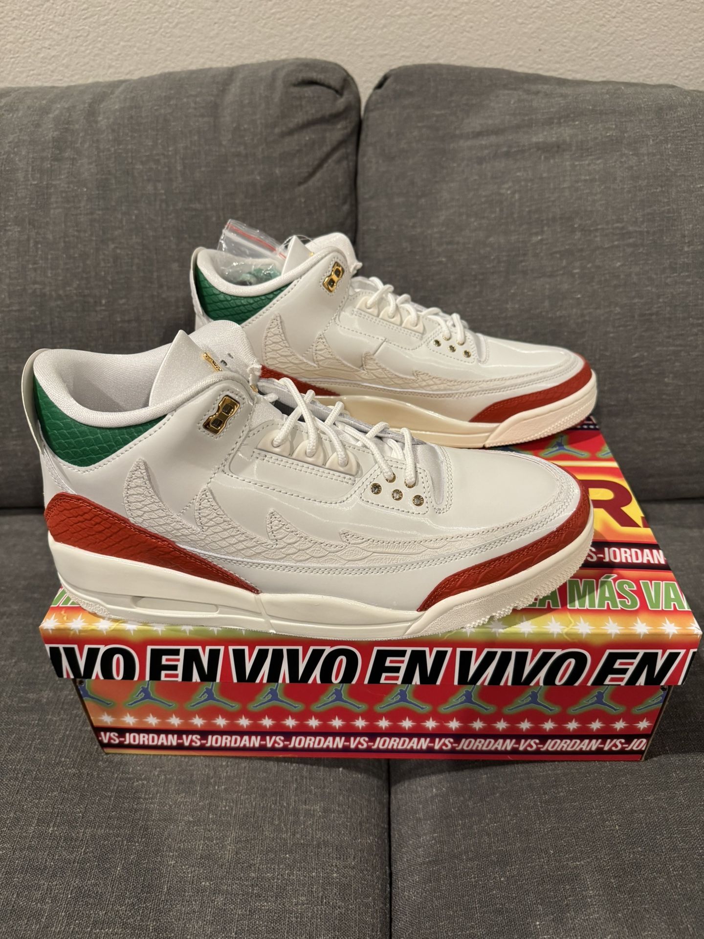 Jordan 3 Retro “El Vuelo Summit White