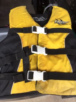 Kids lifejacket $10