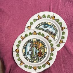 Vintage Oklahoma Collectible State Plate Landmarks Decorative Collector Souvenir Retro Wall Decor.