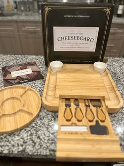 Smirly Premium Bamboo Charcuterie Board