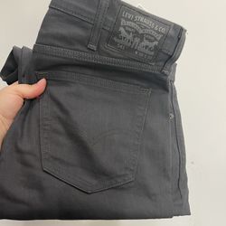 Men’s Levi’s NEW