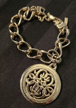 Vtg. Signed Monet Chunky Goldtone Chain Bracelet Charm Lanyard Retro Fashion Costume Jewelry Rare Fine!