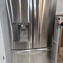 Lc Stainless refrigerator